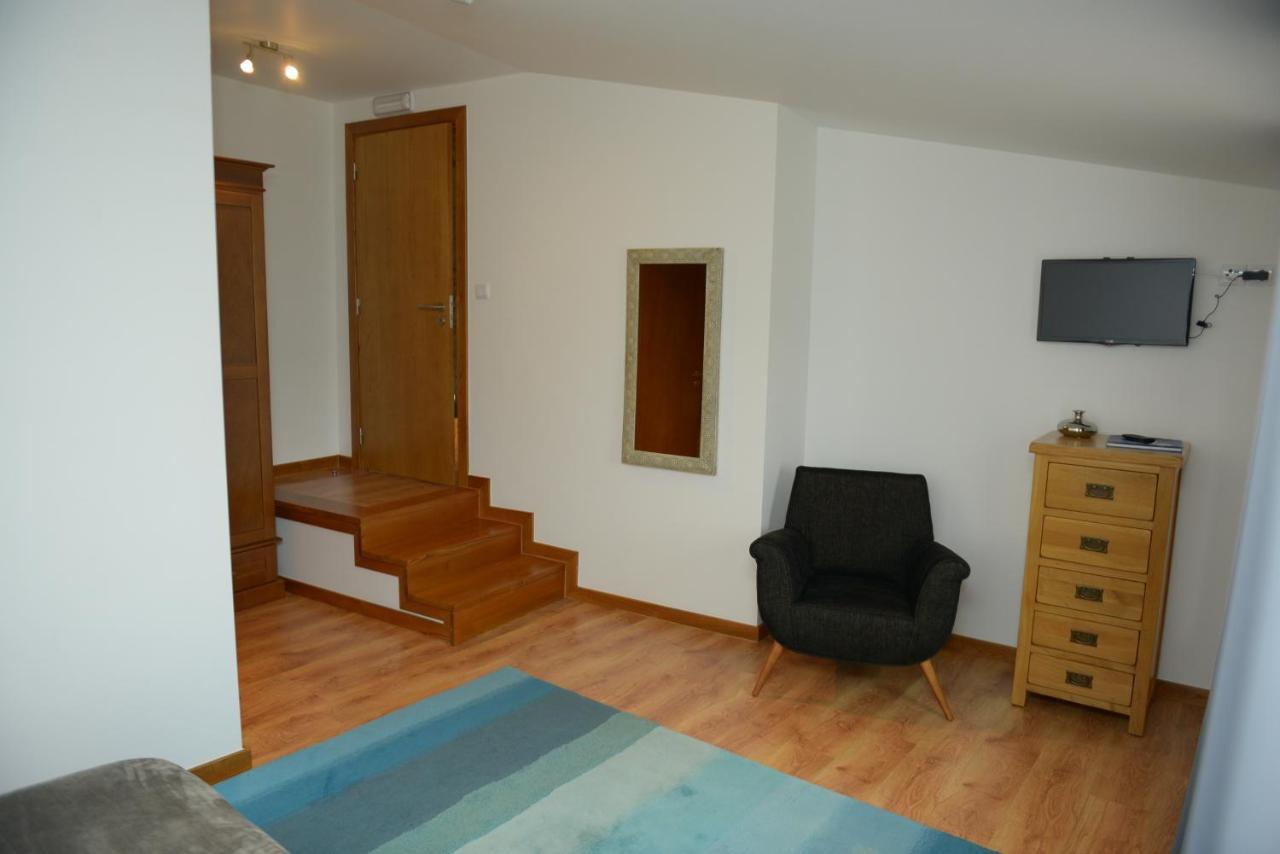 לינה וארוחת בוקר Ferreira  Casa Da Fraga מראה חיצוני תמונה
