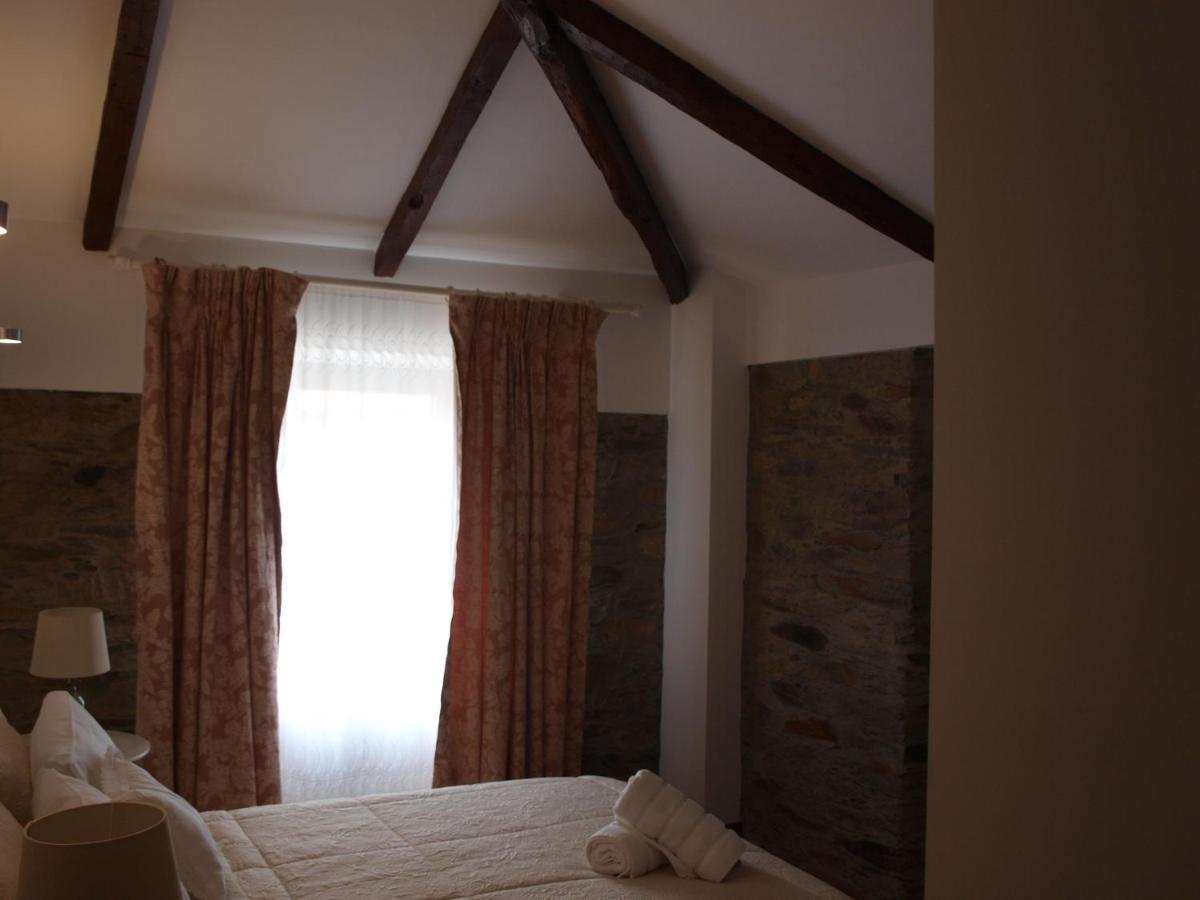 לינה וארוחת בוקר Ferreira  Casa Da Fraga מראה חיצוני תמונה